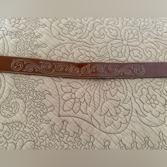 VTG Tony Lama Brown Leather & Lizard Western Belt with Silver Tip, Size 36 - Picture 4 of 13